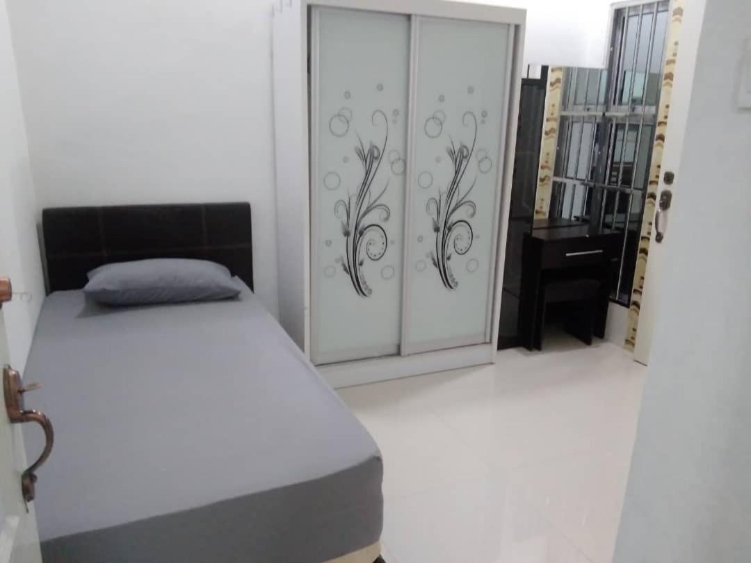 Villa Legacy Yumai Kuala Rompin Exterior foto